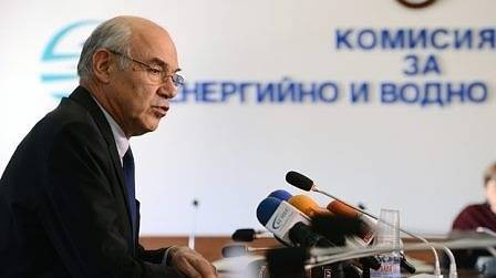 КЕВР организира обществено обсъждане на цените на парното и тока