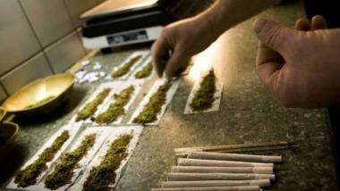 Спипаха жител на Сопот с наркотици