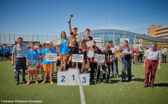 Млади огнеборци от областта мериха сили в Поморие