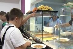 Училищни директори и доставчици скочиха срещу МЗХГ заради променените правила за доставка на храни в училищата