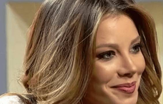 Емилия умили всички, само дни след като погреба доведения си син тя…