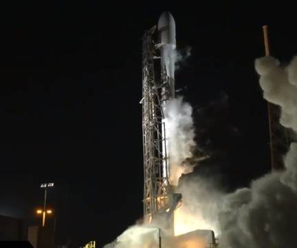 Успех: ракета Фолкън 9 изведе в орбита люксембургския спътник SES-12