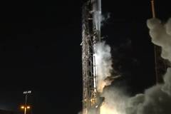Успех: ракета Фолкън 9 изведе в орбита люксембургския спътник SES-12