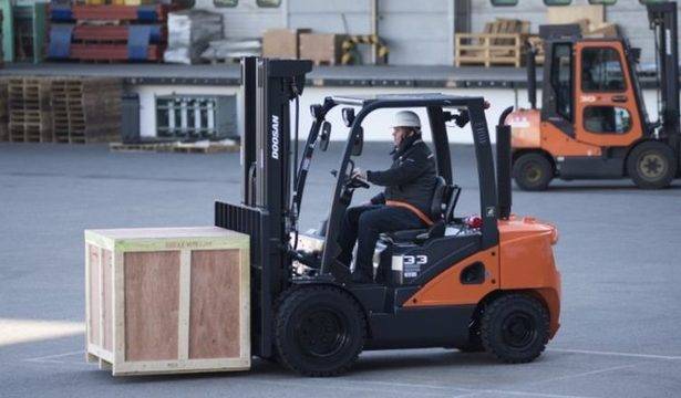 Предимствата на мотокарите под наем