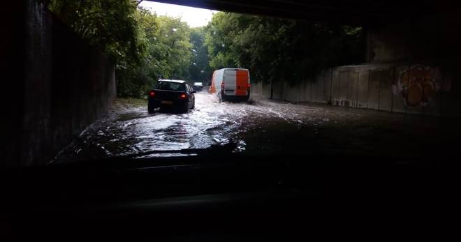 ПОТОПЪТ ВЪВ ВАРНА НАВОДНИ ПОДЛЕЗА НА БУЛ. „ЯН ХУНИЯДИ“ РАЗЛИЧНИТЕ НОВИНИ DIFFERENT NEWS