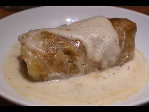 Зелеви Сарми с Млечен Бял Сос