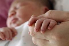 Започна се: Трансджендър мъж роди във Финландия
