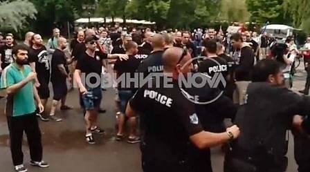 Четирима задържани при сблъсък между участници в София Прайд и контрашествието