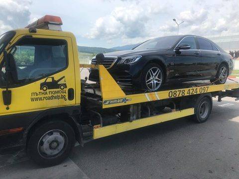 ПОРЕДНИЯ НОВ MERCEDES В КЛУБА