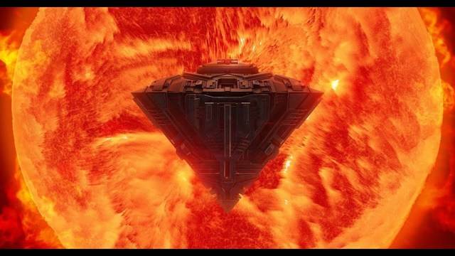 Спътници заснеха сензационни кадри от Слънцето! Огромни космически кораби кръжат около него (ВИДЕО)