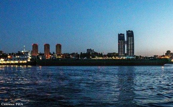 11 души загинаха при сблъсък между катамаран и баржа в Русия