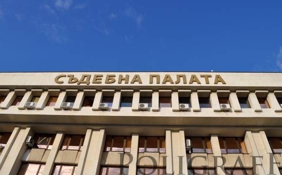 Бургаският окръжен съд постанови условна присъда за шофьор, причинил смърт на пътя