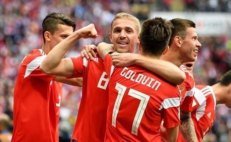 Летящ старт за Русия на Мондиала – SportVox