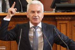 До 5000 лв. глоба за НЕговорене на български език!