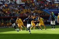 Франция с измъчен успех на старта – SportVox