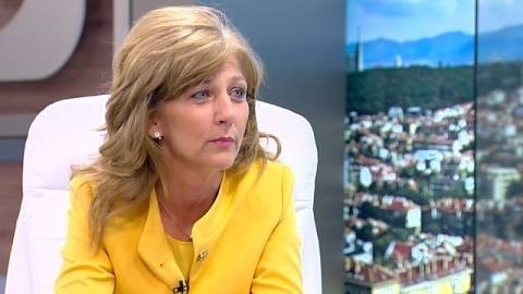 Зам.-министър със самолетен билет за 8300 лв първа класа, липсва информация на сайта на форума