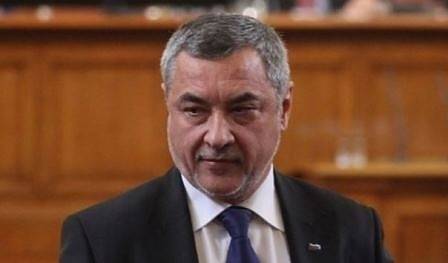 Валери Симеонов: На майките не им е работа колко струва билетът на зам.-министърката
