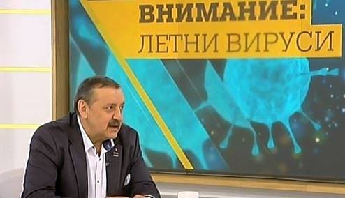 Летни вируси! Проф. Кантарджиев: Пийте бутилирана вода, внимавайте с таратора в заведенията, мийте ръцете си