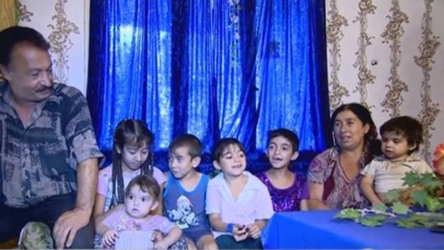 ОТВРАТ! Вижте какви гнусни кръвосмешения се случват по традиция в малко българско село