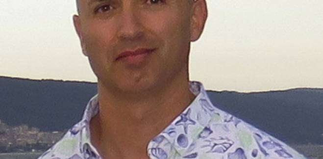 Чуждестранните туристи в Слънчака продават скъпите си вещи, а се жалват, че са обрани