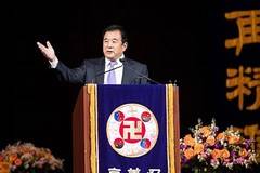 Основателят на Фалун Гонг говори пред 9000 души във Вашингтон, САЩ (фотогалерия)