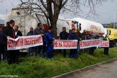 Стотици шестват срещу цените на горивата в столицата