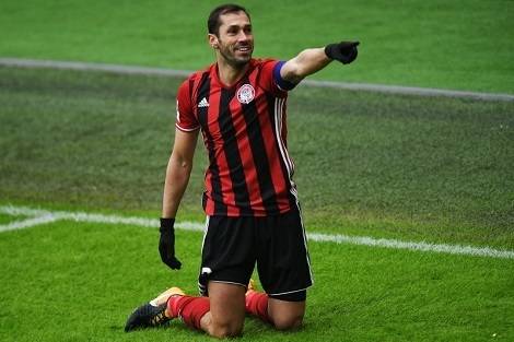 Занев подписа с Енисей – SportVox