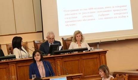 Дебатите по вота на недоверие към правителството минаха, гласуването – в петък