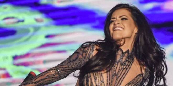 Бременната Преслава нажежи страстите със снимка от спалнята