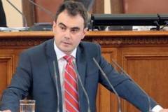 Жельо Бойчев напуска Народното събрание, но няма драма