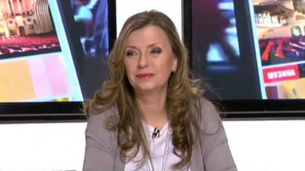 Президентът Радев назначи Ивелина Димитрова в СЕМ