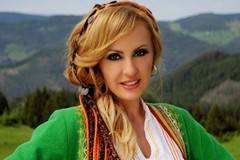 Народната певица Румяна Попова разкри 30-годишно предсказание на Ванга: Това ли е мъжът, който ще оправи България?