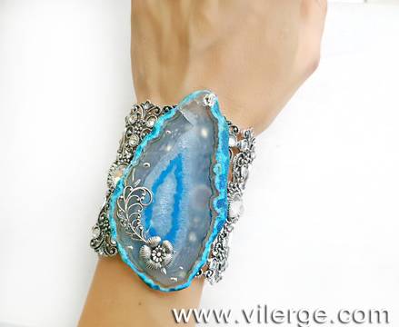 Сребърна серия гривни за ЕСЕН 2018