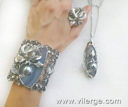 Лукс он-лайн подарък за ЕСЕН 2018 с бижута