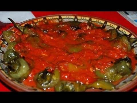 Чушки в доматен сос