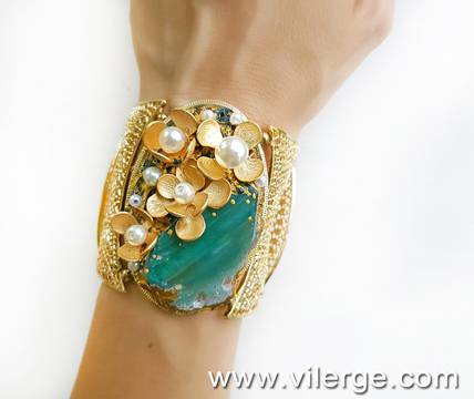 Фешън 2018 – бижута и гривни за ЕСЕН