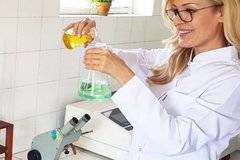 Гала пусна своя марка и веднага я изловиха да мами!