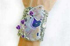 Модна тенденция за ЕСЕН 2018 с гривни