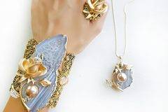 2018 Златна есен с топ бижута за жени