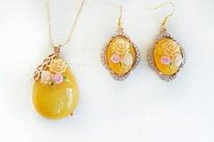 Колиета и обеци с Кехлибар за ЕСЕН 2018