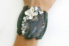 8-те топ хит бижута и гривни за ЕСЕНТА