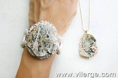 Луксозна Оникс колекция с гривни за ЕСЕН 2018