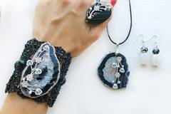 Романтика с бижута за ЗЛАТНА ЕСЕН 2018