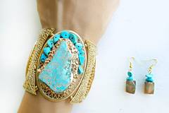 ЕСЕН 2018 – Модна тенденция с Ахат и Тюркоаз