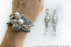 Гривни с перли и обеци за сезон ЕСЕН 2018