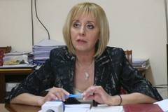 Омбудсманът дава на съд поскъпването на тока