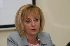 Мая Манолова дава на прокурор поскъпването на парното и тока