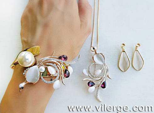 Класация с топ 8 бижута за сезон ЕСЕН 2018