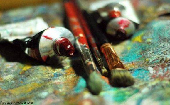 Съвременни истанбулски художници представят творчеството си в Бургас