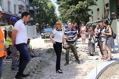 Махат контейнерите в центъра на София, боклукът отива под земята